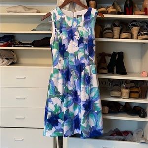 Tropical cocktail spring fling date?  ⭐️⭐️⭐️⭐️